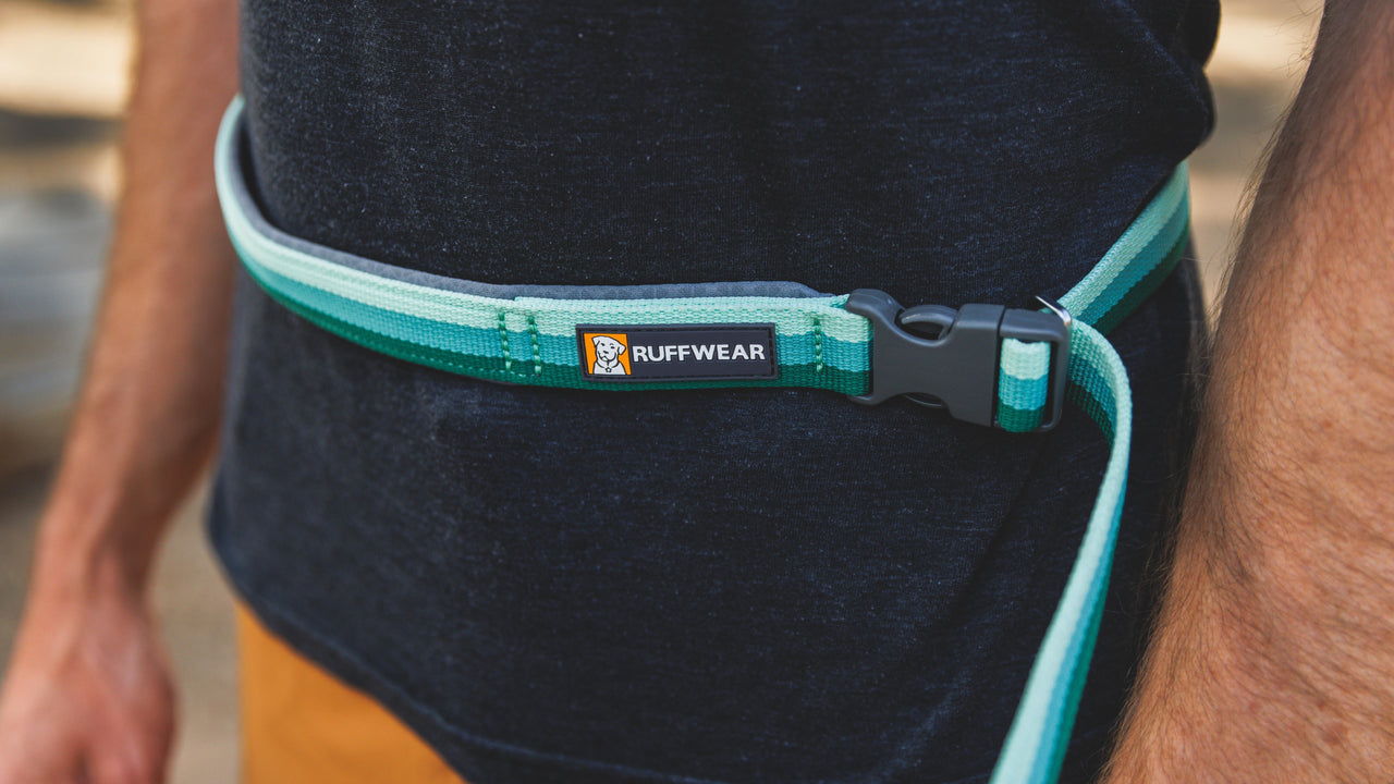 À MAIN OU MAINS LIBRES